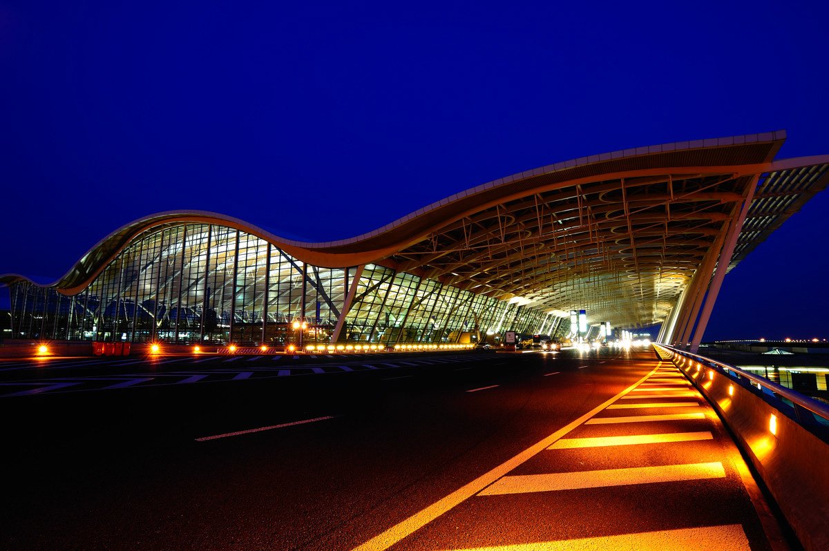 Shanghai Flughafen, zwei internationale Flughafen in China