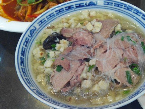 Lammfleisch-Paomo in Xi’an, ein bekannteste Gericht in Xi'an