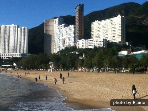 Die Abwehrbucht-der beliebteste Strand Hongkongs