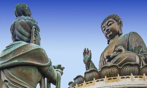 Tagestour auf die Insel Lanteu mit den großen Buddhas