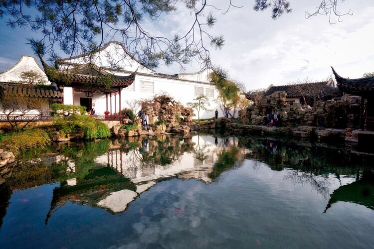 Traditionelle und moderne Chinesische Architektur Merkmale und Ikonen