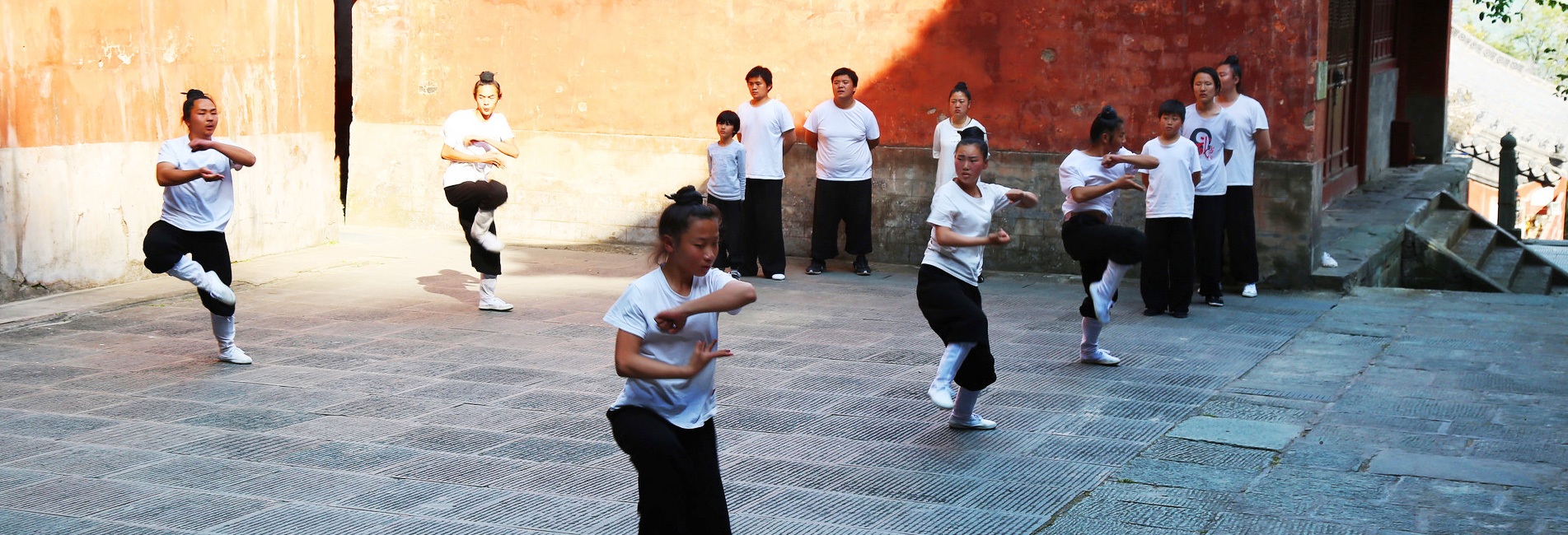 UNESCO-Welterbe Chinas-Der antike Baukomplex in den Wudang-Bergen