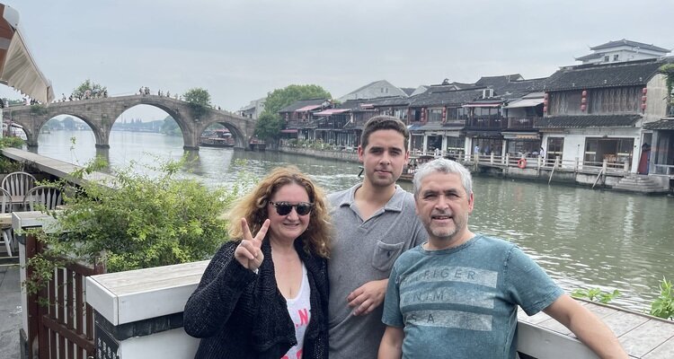 Fangsheng-Brücke von Zhujiajiao Wasserstadt